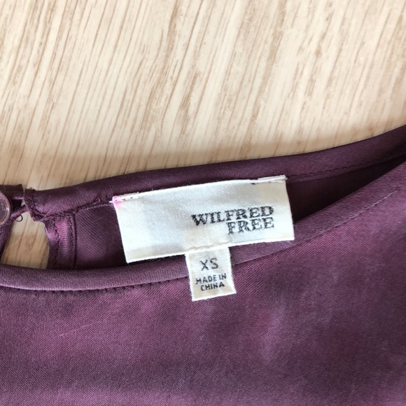 Aritzia Wilfred Free Open Back Blouse - Picture 2 of 8